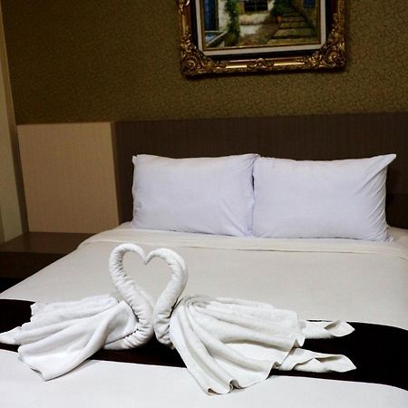 Grand Dian Boutique Hotel Cirebon Kültér fotó